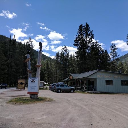 Rock Creek Mercantile & Motel Clinton Екстер'єр фото